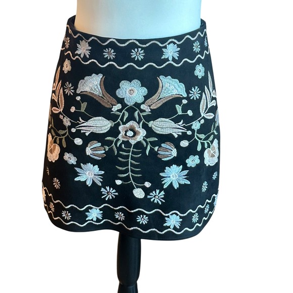 Altar'd State Black Embroidered Mini Skirt Floral Festival Boho Chic - Picture 1 of 9